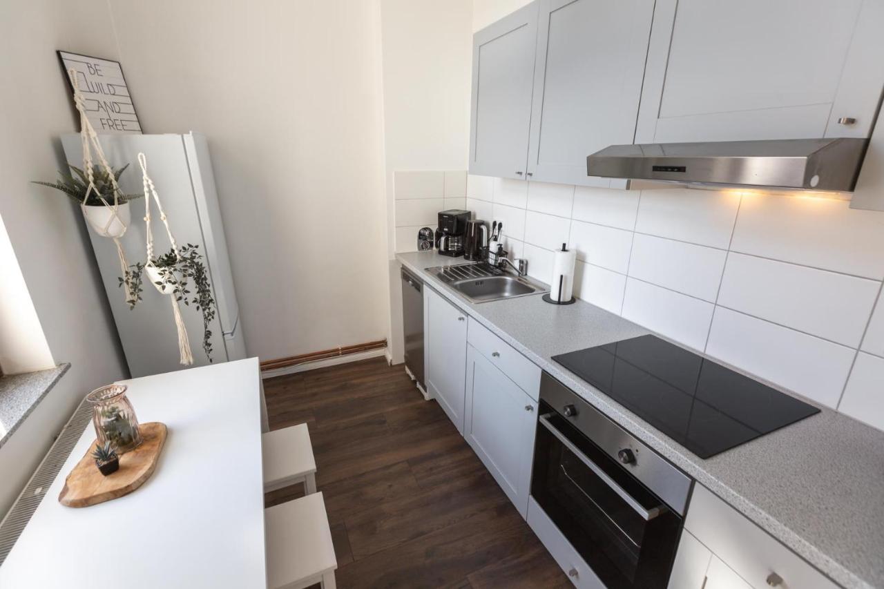 Koje Eins I Grosses Apartment Mit 2 Schlafzimmern Bremerhaven Ngoại thất bức ảnh